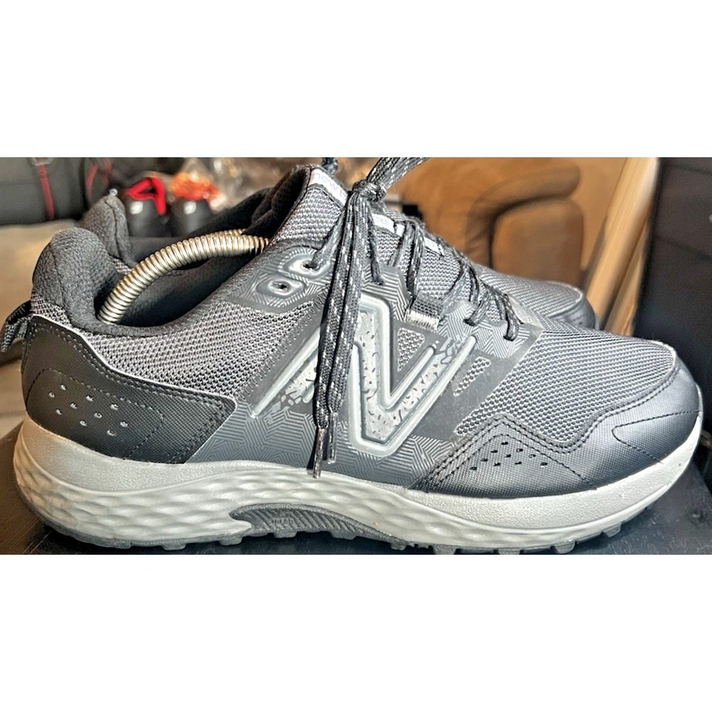 New Balance 410v8 Men's Size 11 (4E) Wide Trail Running Shoes Blue/Grey MT410LB8